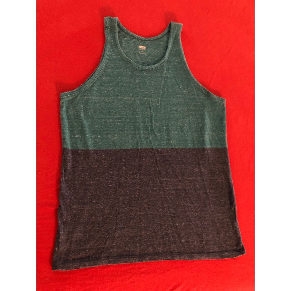 Old Navy mens tank top Size Medium
